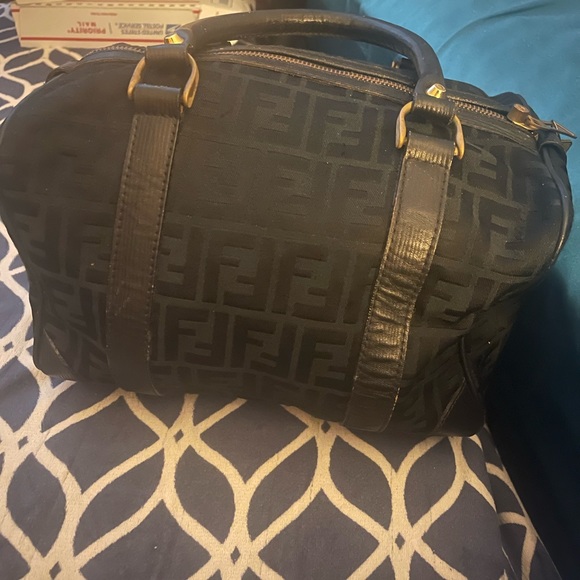 Fendi - Black Zucca Canvas & Leather Satchel, with Lock & 2 Keys - Picture 5 of 6